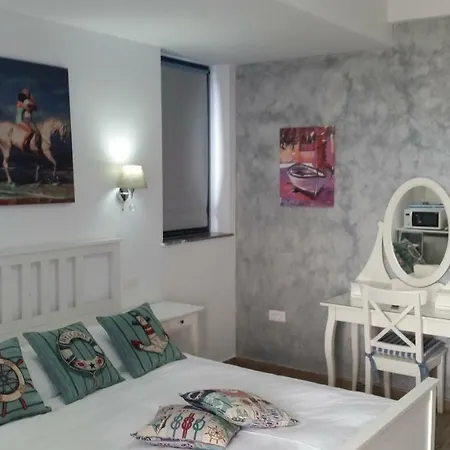 Bluemarina Apartment *